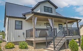 Premier Cottages By Amish Country Lodging