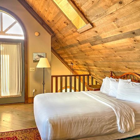 Premier Cottages By Amish Country Lodging Berlin Exterior photo