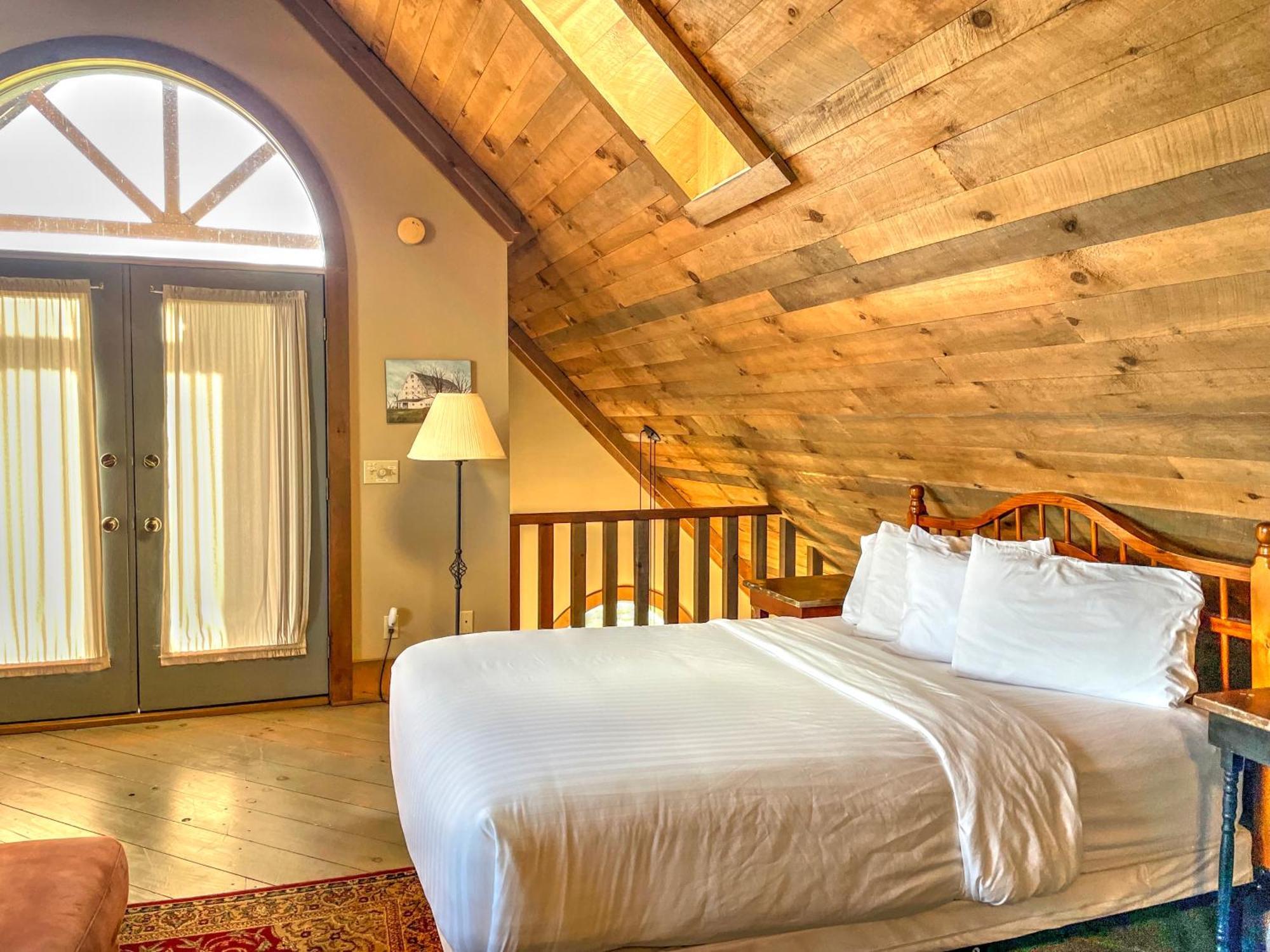 Premier Cottages By Amish Country Lodging Berlin Exterior photo