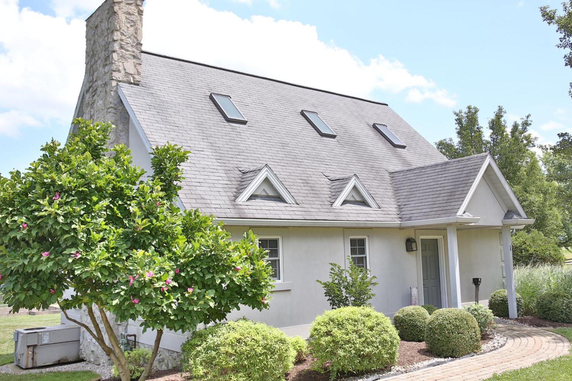 Premier Cottages By Amish Country Lodging Berlin Exterior photo