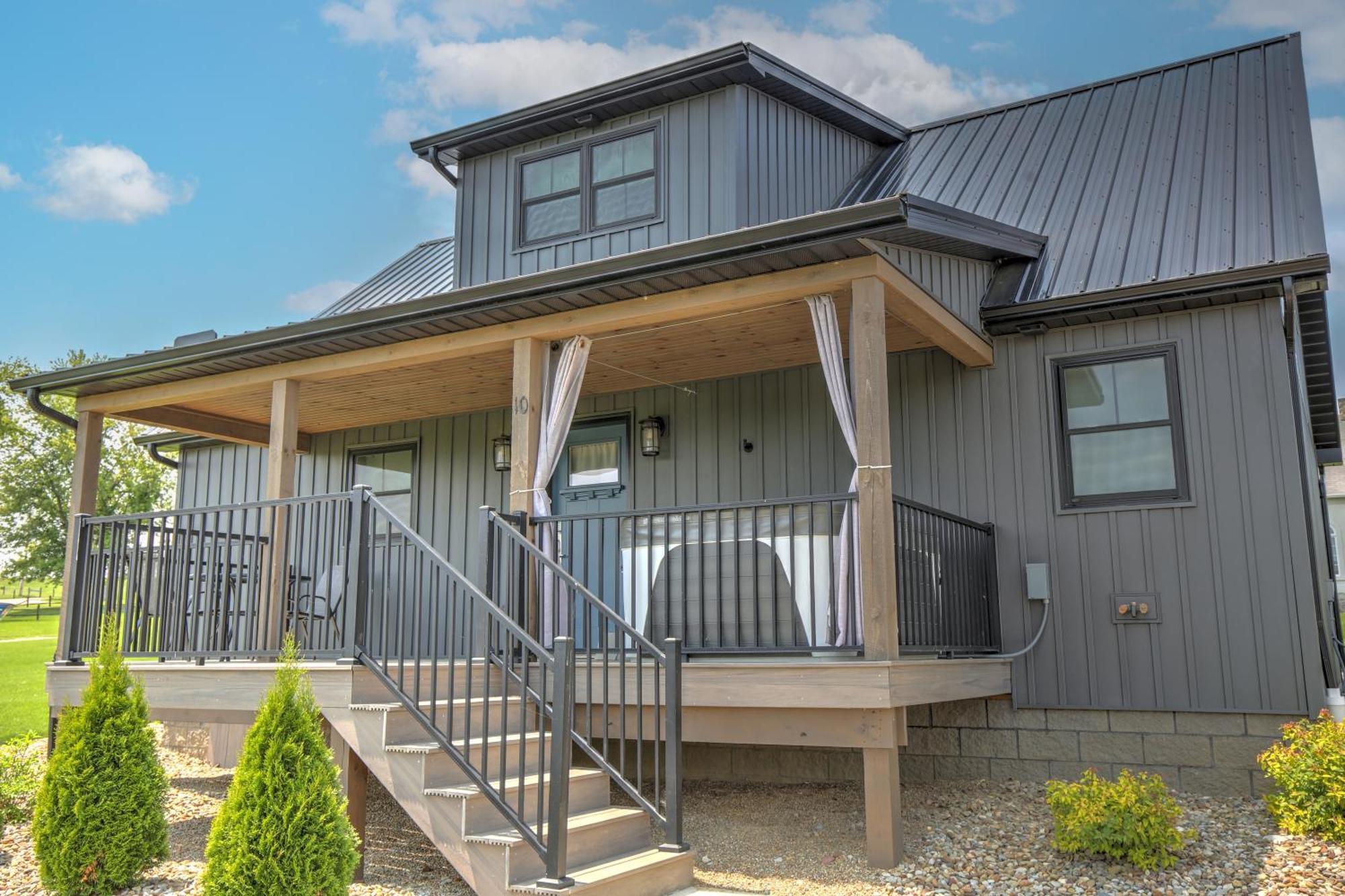 Premier Cottages By Amish Country Lodging Berlin Exterior photo