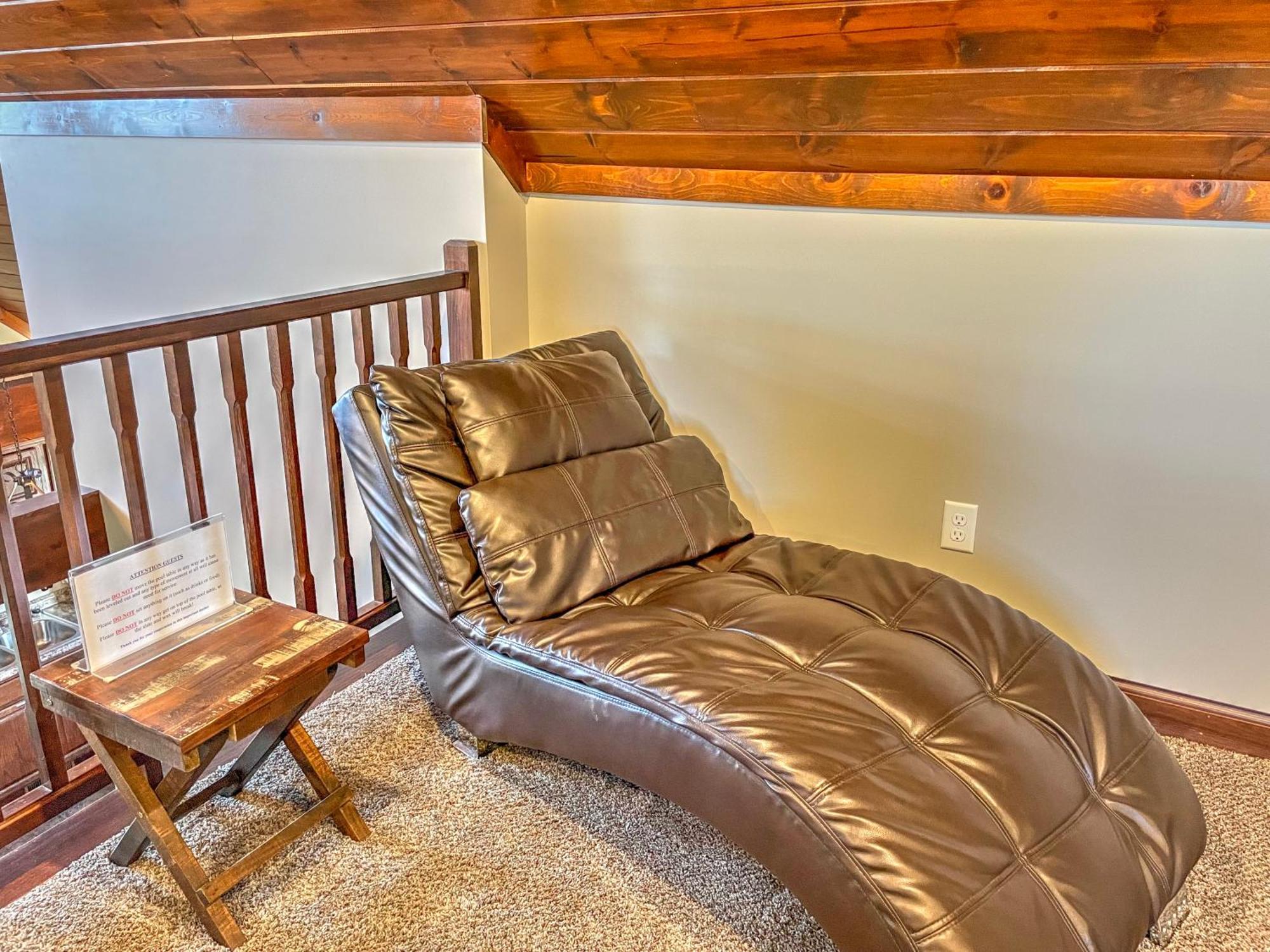 Premier Cottages By Amish Country Lodging Berlin Exterior photo